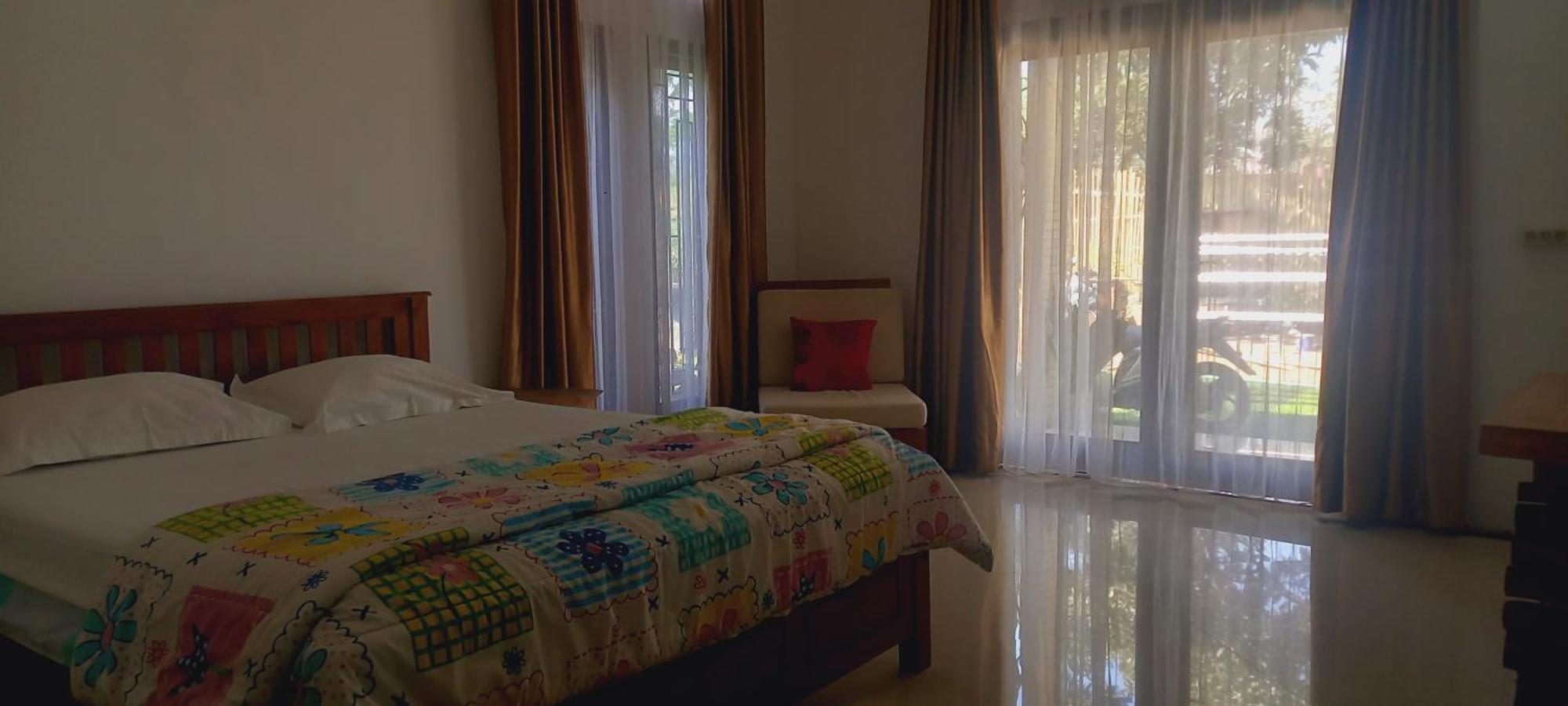 Inang Amang Homestay Labuan Bajo Room photo