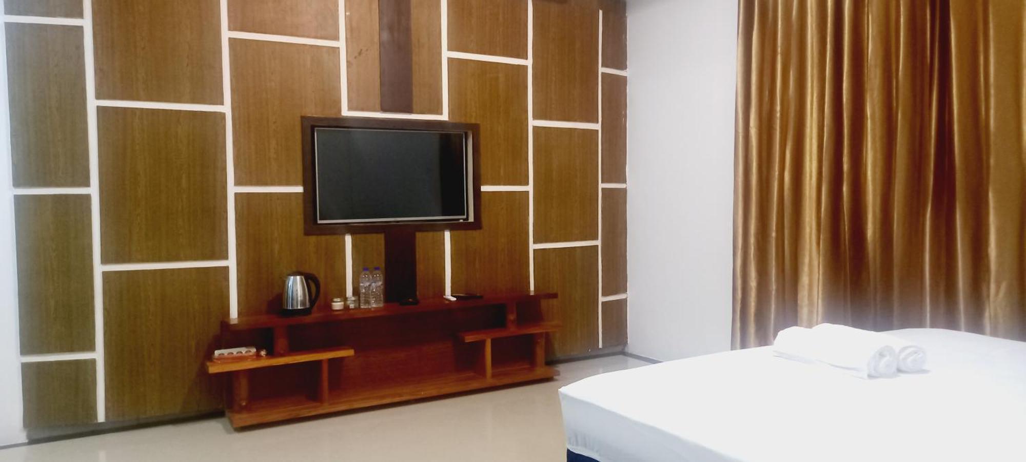 Inang Amang Homestay Labuan Bajo Room photo